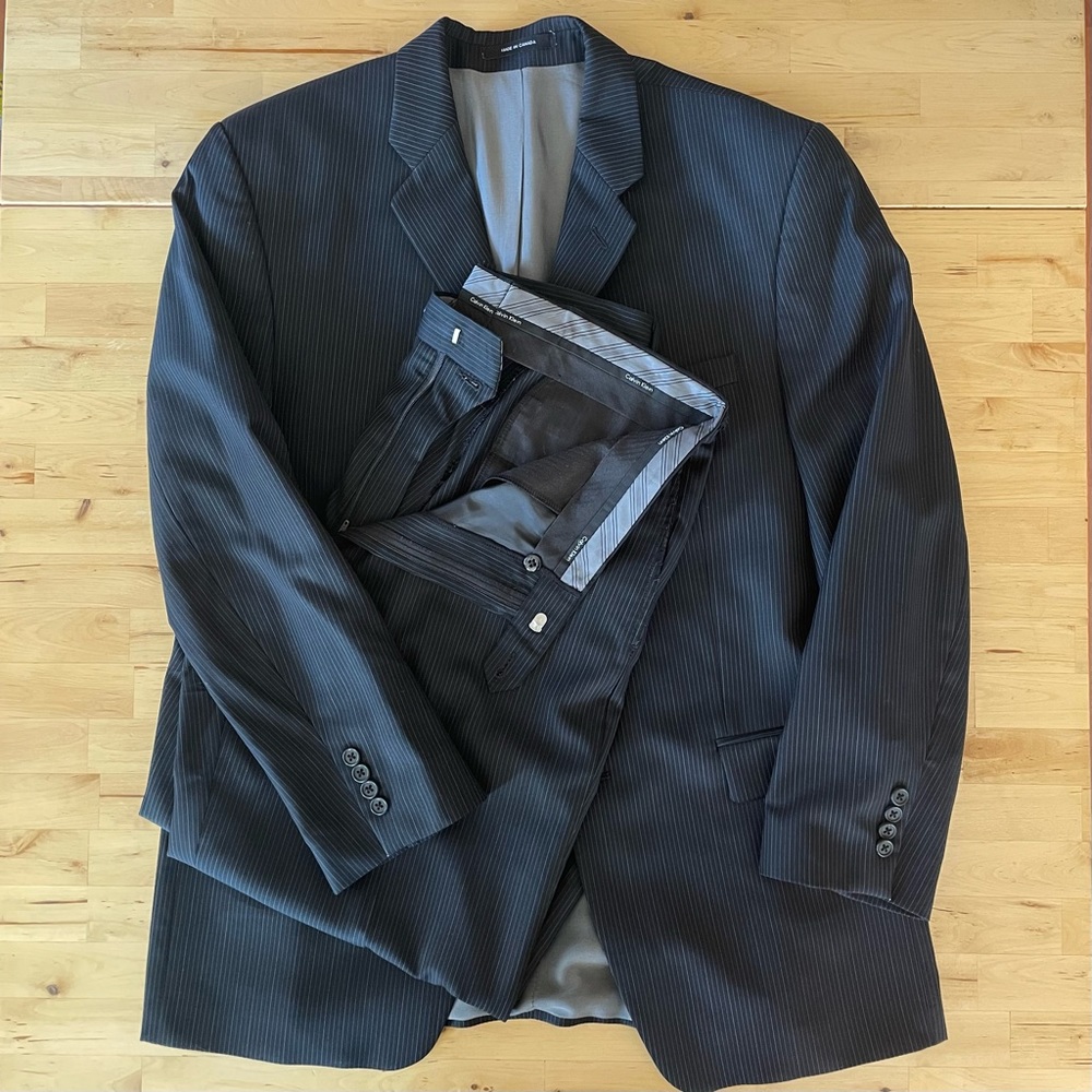 CALVIN KLEIN for MACY’S SUIT
